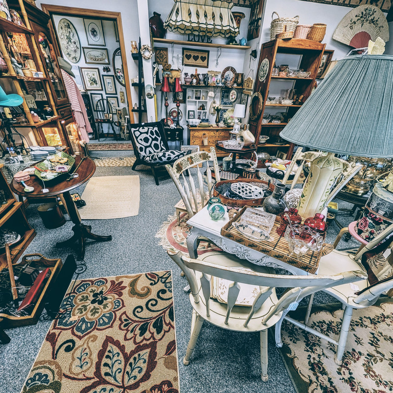 Gallery Antique Item 4