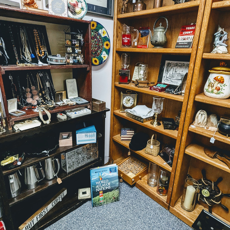 Gallery Antique Item 6